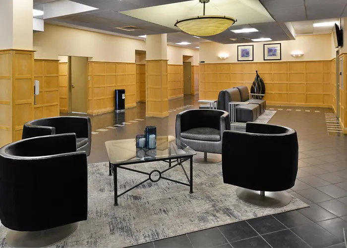 Hotel Hawthorne & Conference Center 3*
