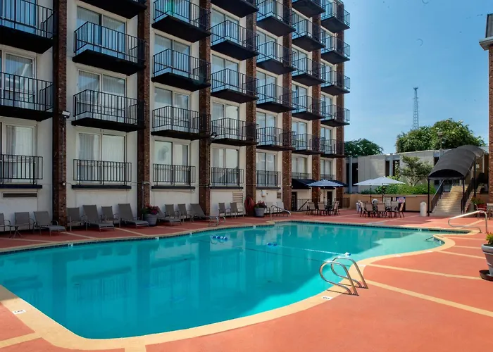 Hawthorne & Conference Center