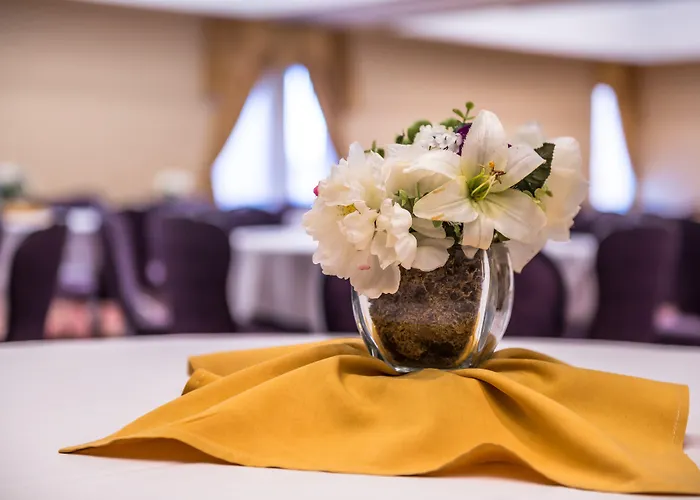 Hawthorne & Conference Center Hotel Winston-Salem