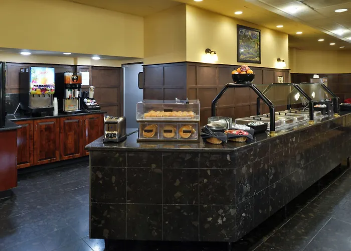 Hawthorne & Conference Center 3* Winston-Salem