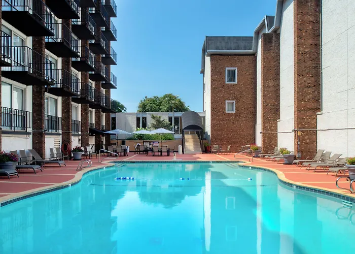 Hawthorne & Conference Center Winston-Salem