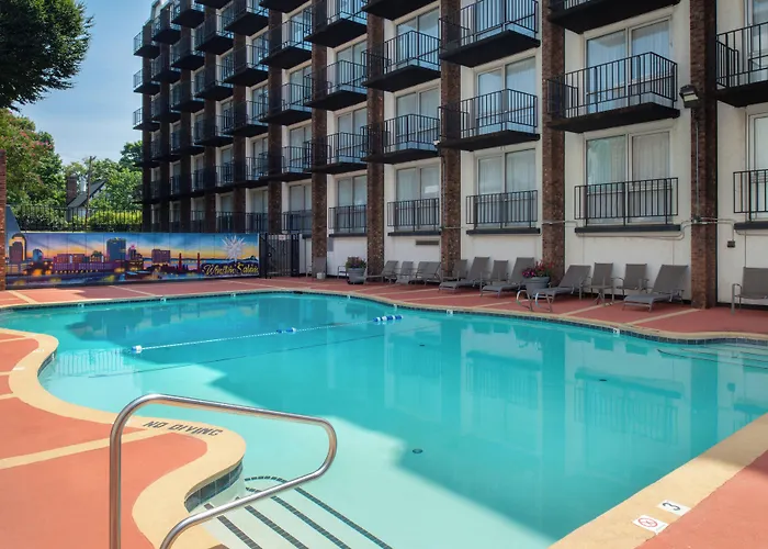 Hotel Hawthorne & Conference Center 3*